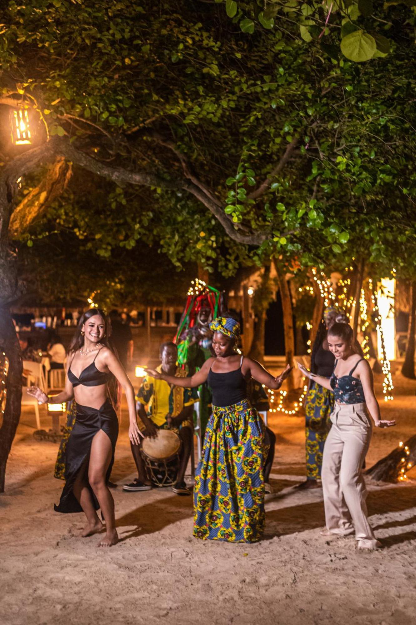 Paradise Beach Hotel & Resort West Bay Esterno foto