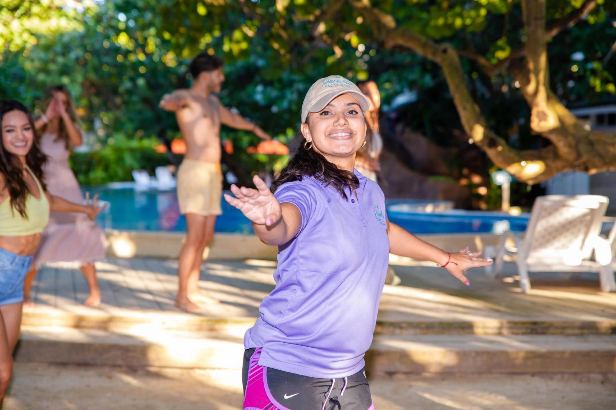 Paradise Beach Hotel & Resort West Bay Esterno foto
